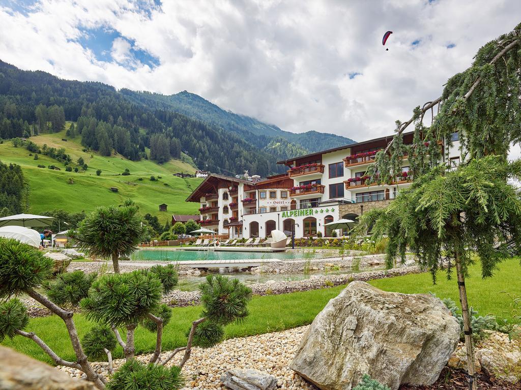 อัลไพเนอร์-เนเจอร์ รีสอร์ต ทิโรล Hotel นอยชติฟ อิม ชตูไปทัล ภายนอก รูปภาพ