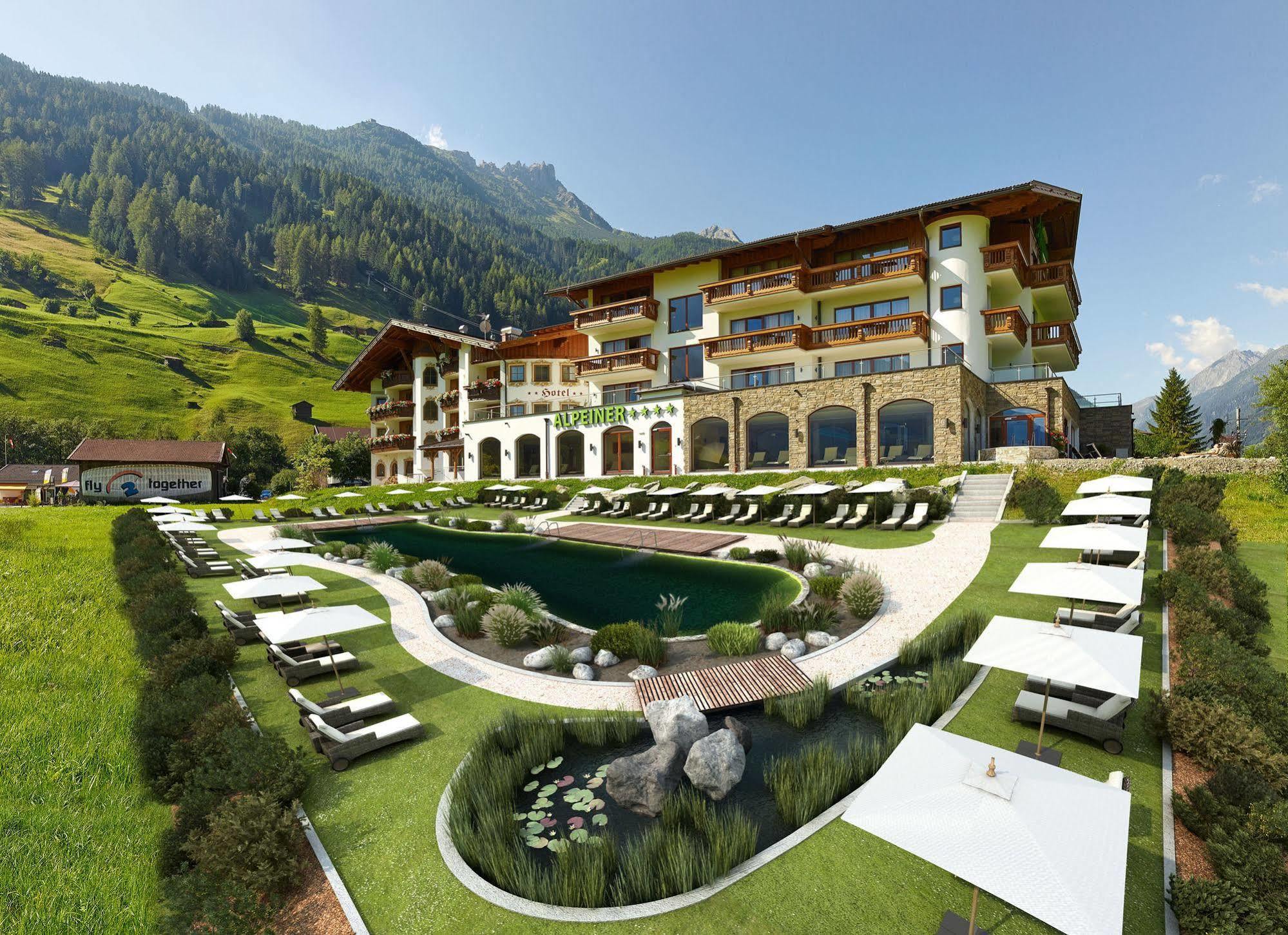 อัลไพเนอร์-เนเจอร์ รีสอร์ต ทิโรล Hotel นอยชติฟ อิม ชตูไปทัล ภายนอก รูปภาพ