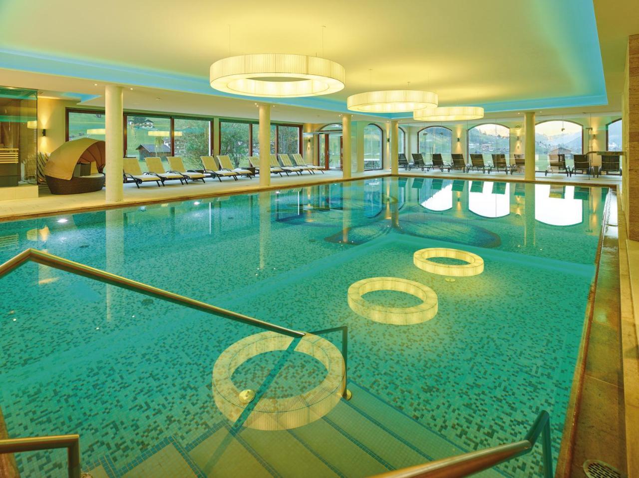 อัลไพเนอร์-เนเจอร์ รีสอร์ต ทิโรล Hotel นอยชติฟ อิม ชตูไปทัล ภายนอก รูปภาพ