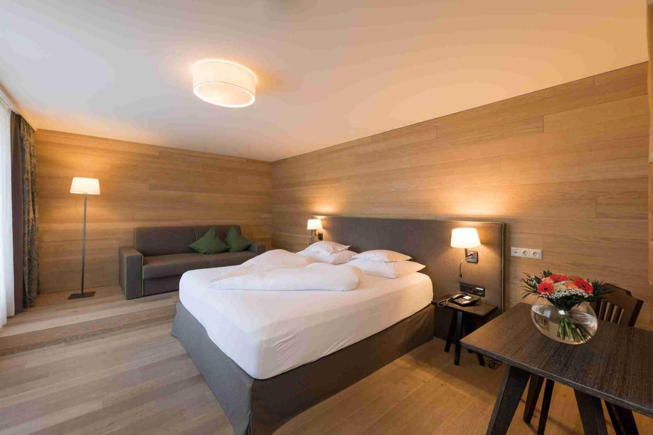 อัลไพเนอร์-เนเจอร์ รีสอร์ต ทิโรล Hotel นอยชติฟ อิม ชตูไปทัล ภายนอก รูปภาพ